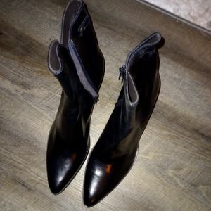 Never Worn SFB Black Booties